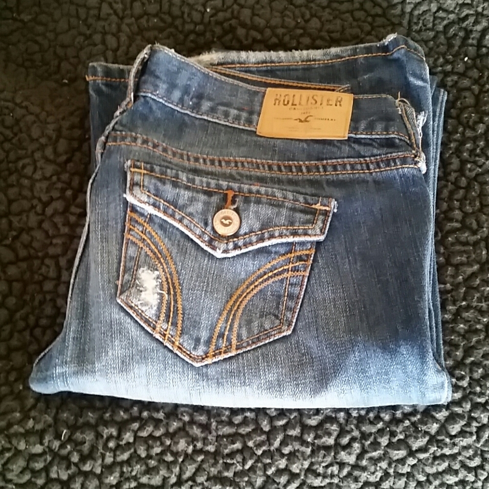 **Hollister Jeans**